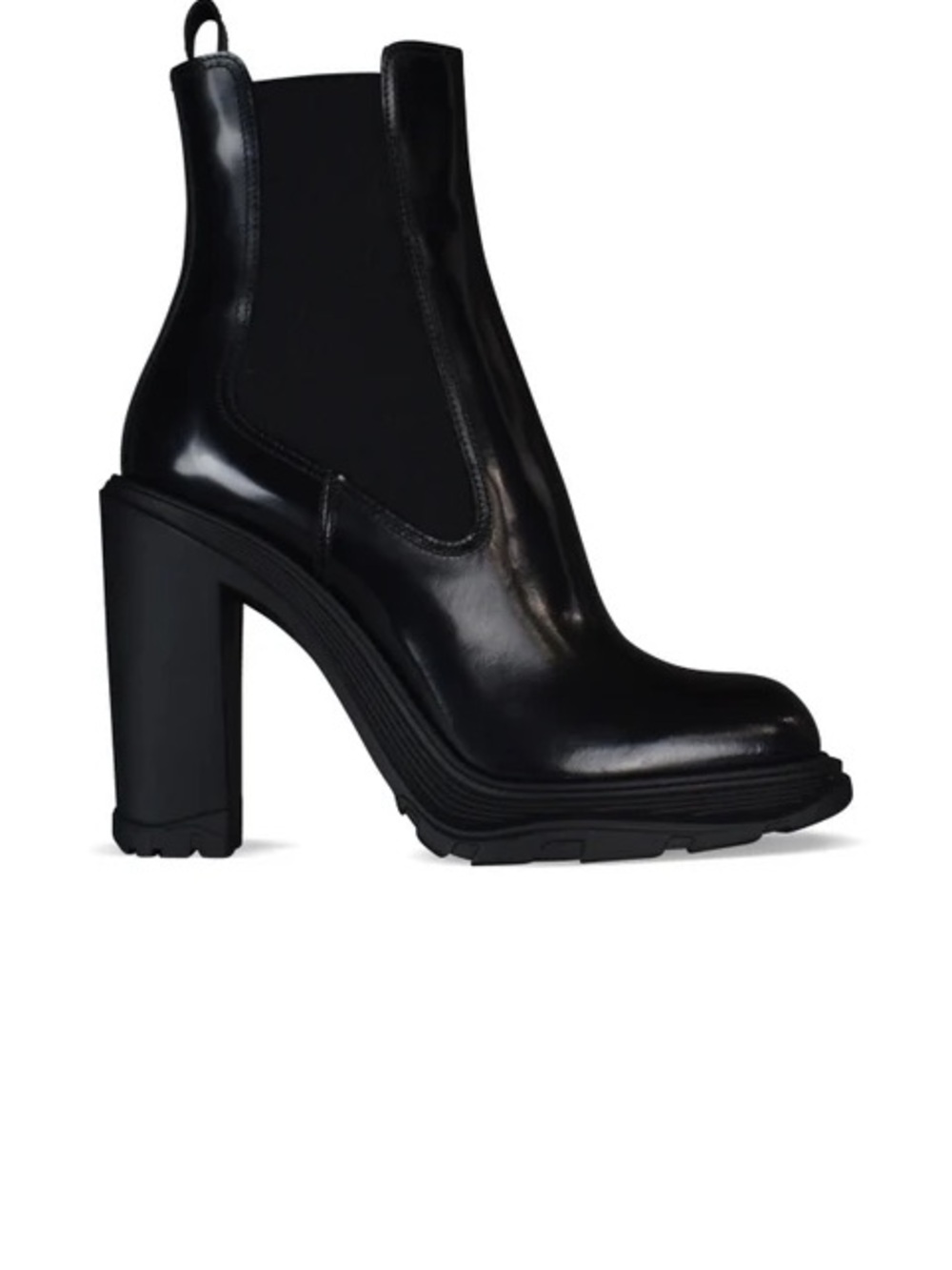 ALEXANDER MCQUEEN
Alexander Mc Queen Tread Chelsea Boots